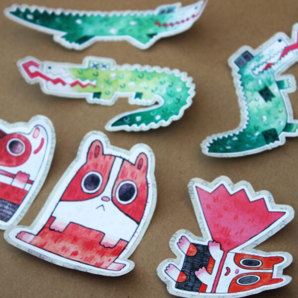 Add a burst of cuteness with these guinea pig and crocodile stickers! They're easy to peel and perfect for any sticker lover.